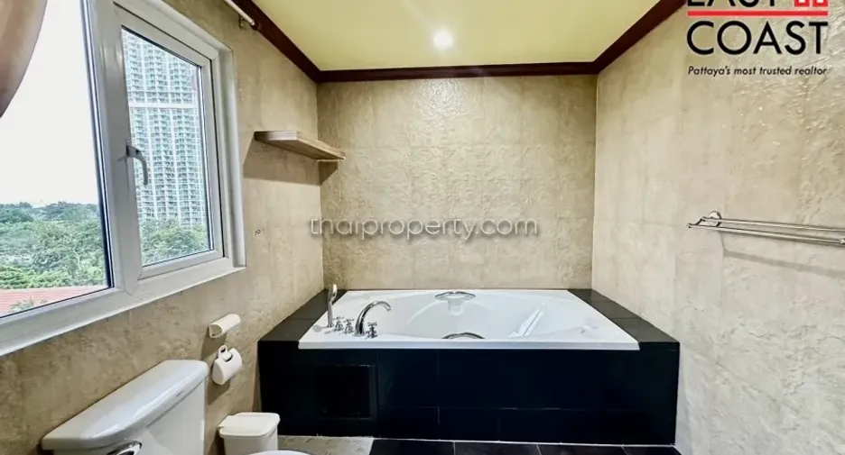 For rent and for sale 3 bedrooms condo in Bang Lamung, Chonburi
