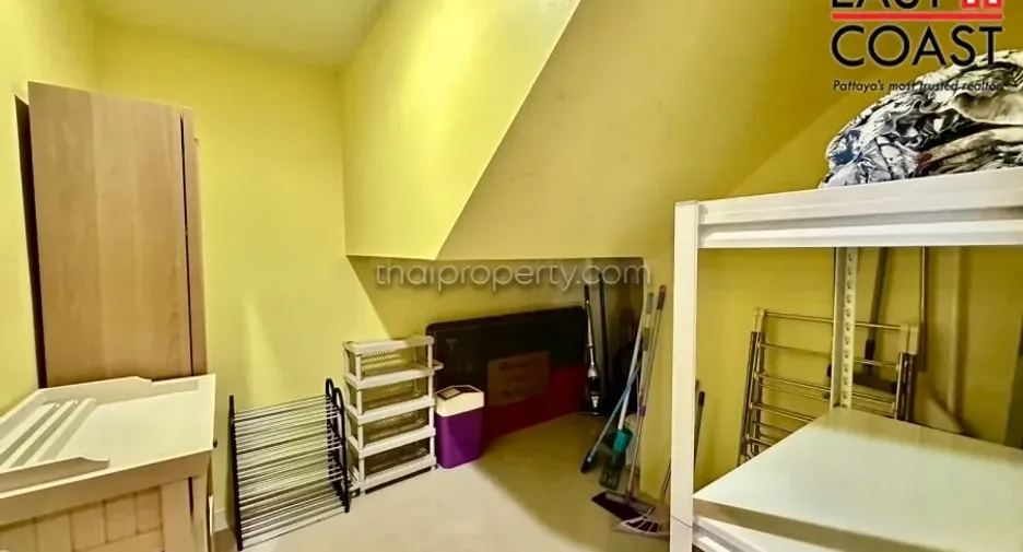 For rent and for sale 3 bedrooms condo in Bang Lamung, Chonburi