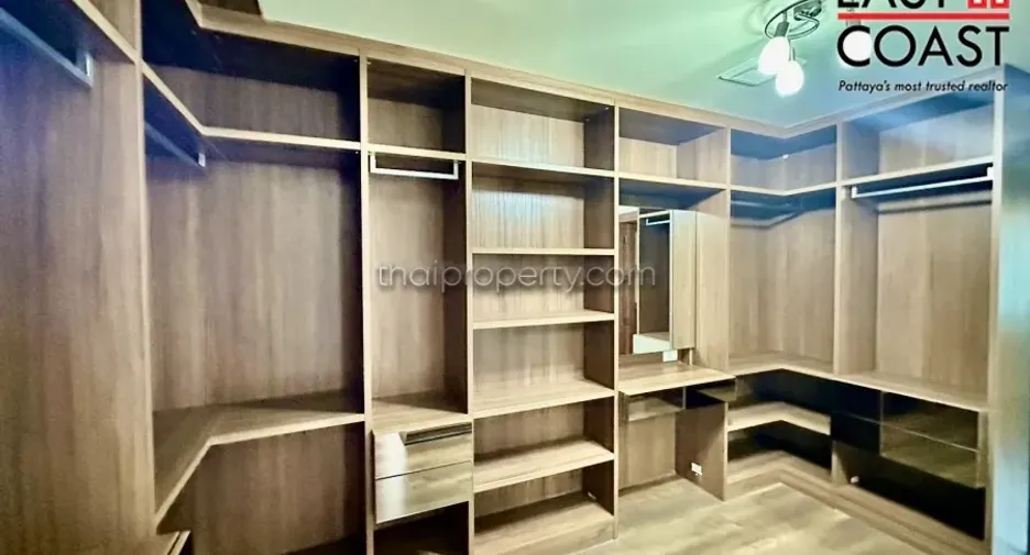 For rent and for sale 3 bedrooms condo in Bang Lamung, Chonburi
