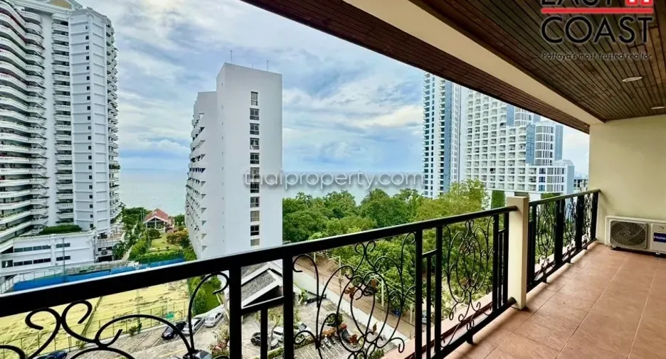 For rent and for sale 3 bedrooms condo in Bang Lamung, Chonburi