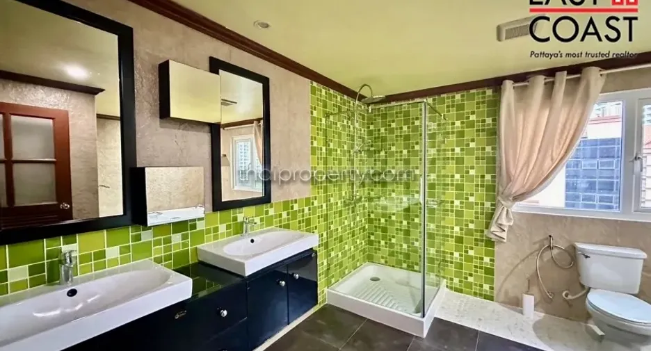 For rent and for sale 3 bedrooms condo in Bang Lamung, Chonburi