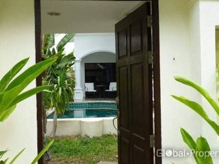 Haus zum Kauf mit 3 Zimmer in Na Jomtien, Pattaya