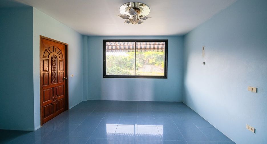 For sale 6 bedrooms house in Sattahip, Chonburi