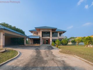 Haus zum Kauf mit 6 Zimmer in Na Jomtien, Pattaya