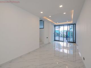 Casa en venta de 4 habitaciones en Bang Lamung, Chonburi