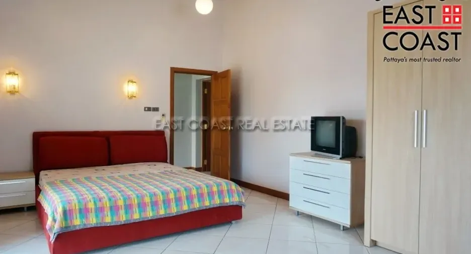 For rent and for sale 4 bedrooms house in Bang Lamung, Chonburi