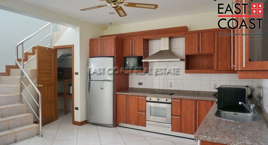 For sale and for rent 4 bedrooms house in Bang Lamung, Chonburi