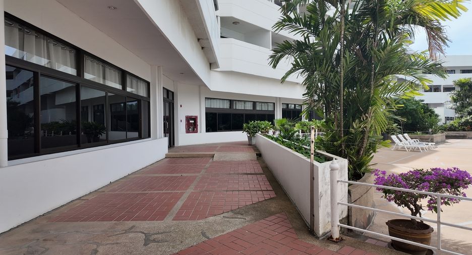 For sale 2 bedrooms condo in Jomtien, Pattaya