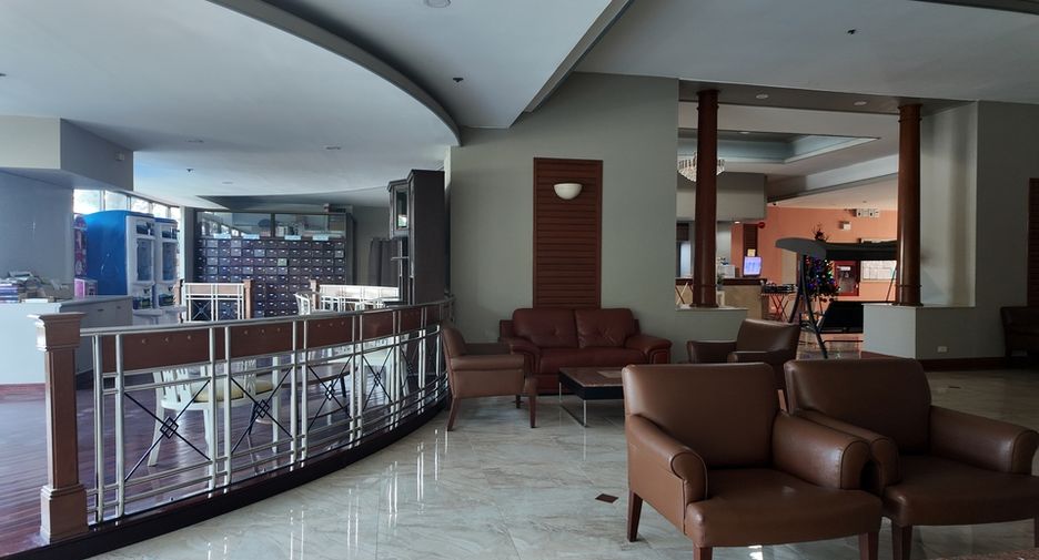 For sale 2 bedrooms condo in Jomtien, Pattaya