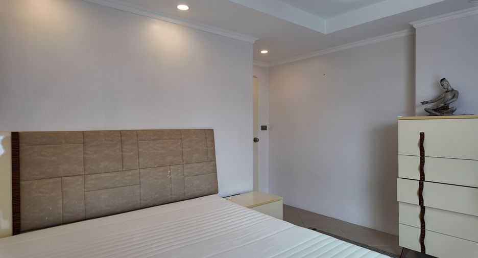 For sale 2 bedrooms condo in Jomtien, Pattaya