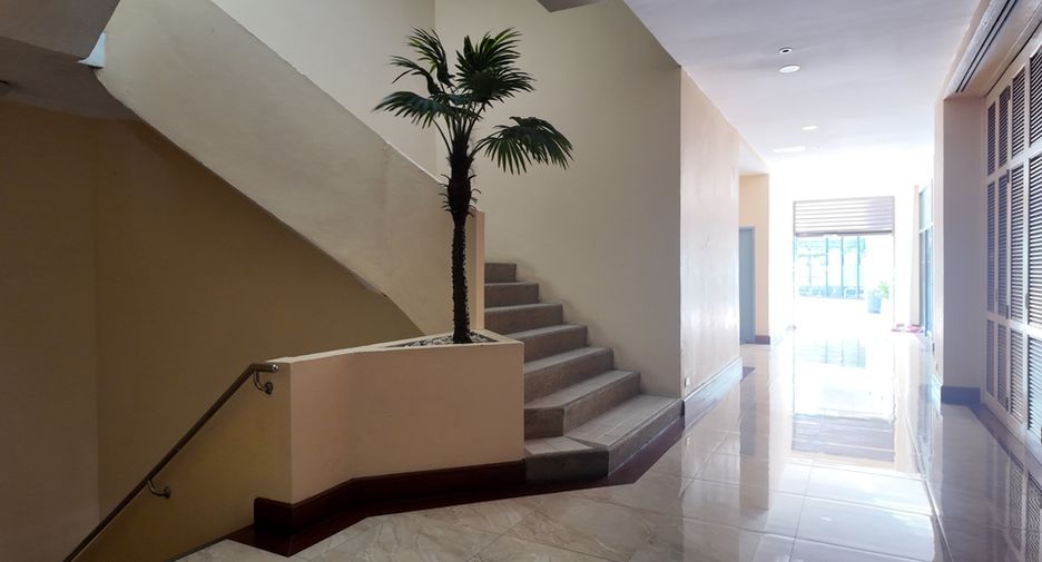 For sale 2 bedrooms condo in Jomtien, Pattaya