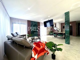 Casa en venta de 5 habitaciones en Bang Lamung, Chonburi