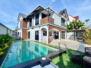 Casa en venta de 5 habitaciones en Bang Lamung, Chonburi