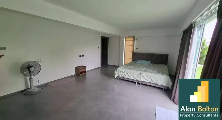 For sale 3 bedrooms house in Ban Bueng, Chonburi