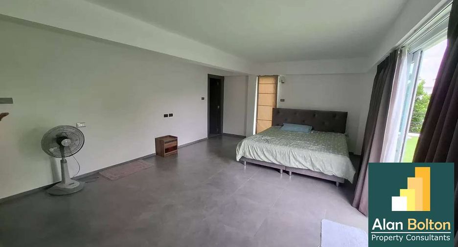 Villa en venta de 3 habitaciones en Ban Bueng, Chonburi