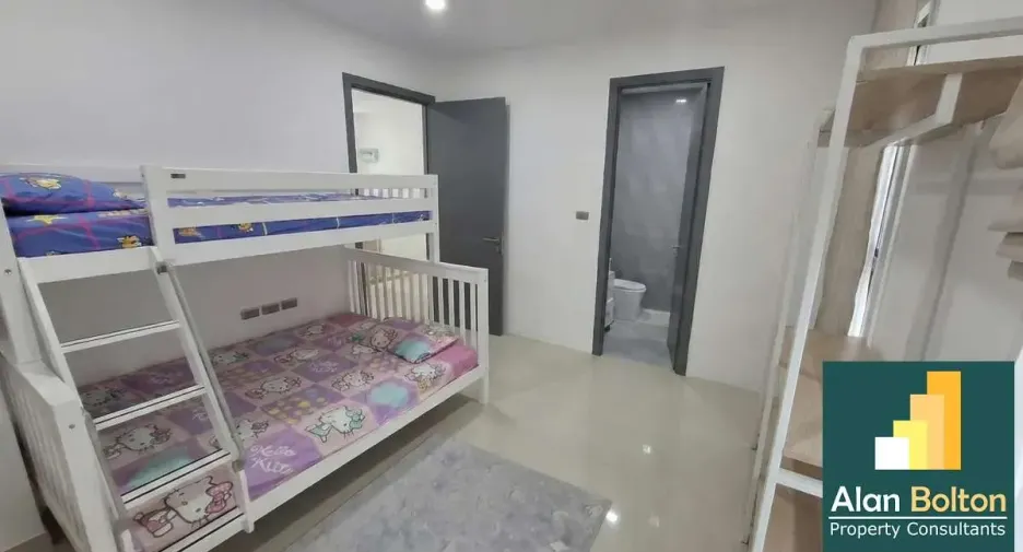 For sale 3 bedrooms house in Ban Bueng, Chonburi