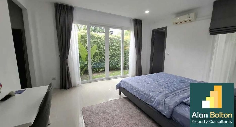 For sale 3 ベッドルーム villa in Ban Bueng, Chonburi