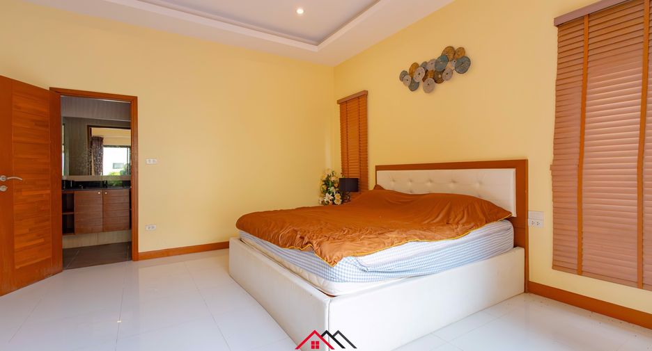 À vendre 3 chambres maison à Sattahip, Chonburi