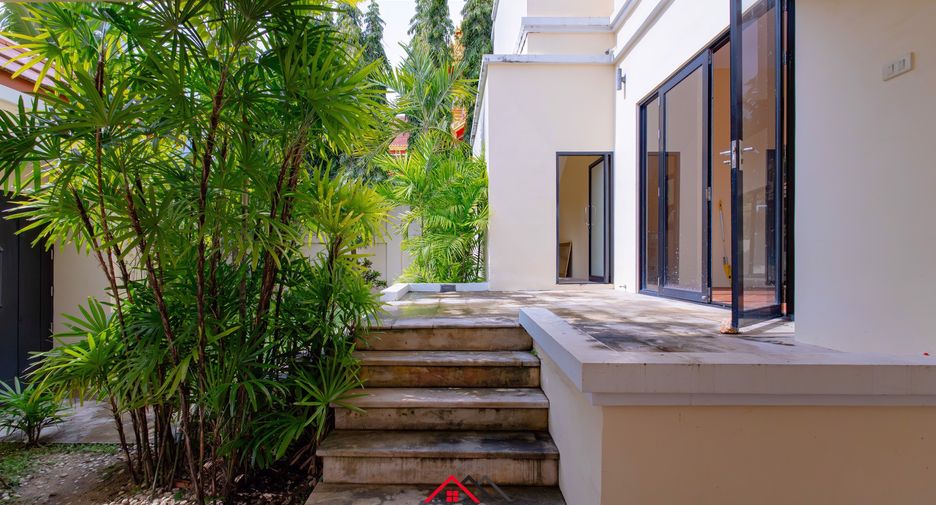 À vendre 3 chambres maison à Sattahip, Chonburi