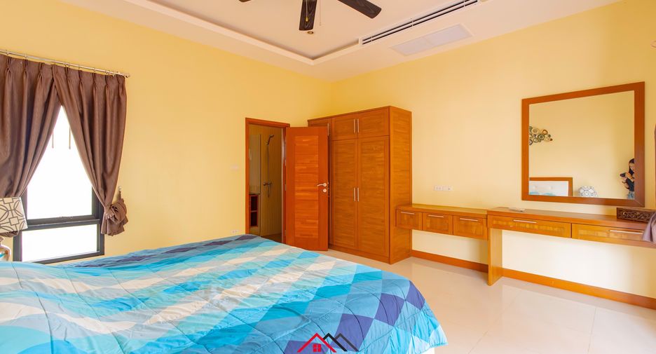 À vendre 3 chambres maison à Sattahip, Chonburi