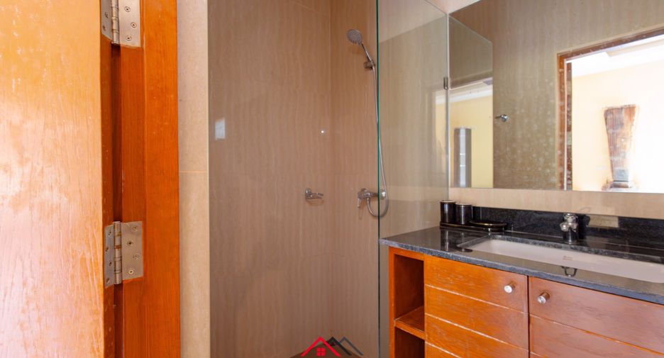 À vendre 3 chambres maison à Sattahip, Chonburi