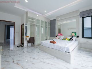 For sale 4 bedrooms house in Bang Lamung, Chonburi