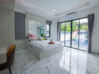 For sale 4 bedrooms house in Bang Lamung, Chonburi