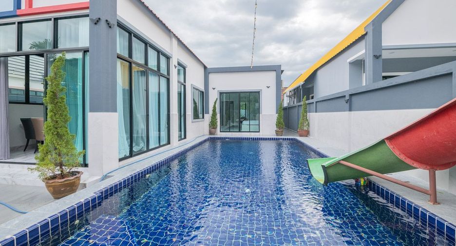 For sale 4 bedrooms house in Bang Lamung, Chonburi