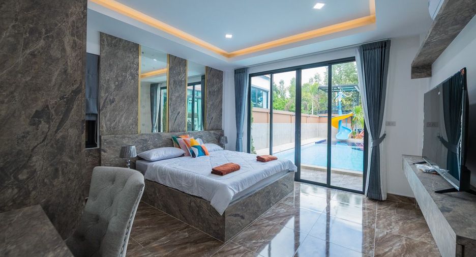 For sale 5 bedrooms house in Bang Lamung, Chonburi