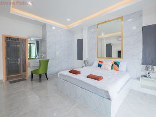 For sale 5 bedrooms house in Bang Lamung, Chonburi