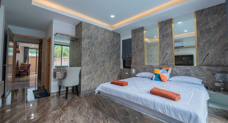 For sale 5 bedrooms house in Bang Lamung, Chonburi