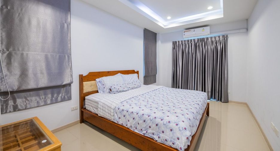 For sale 6 bedrooms house in Bang Lamung, Chonburi