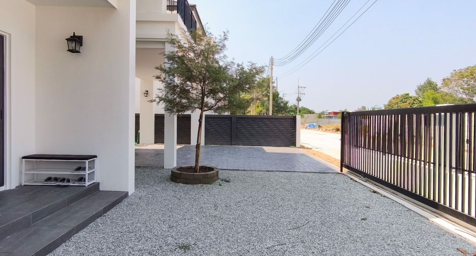 À vendre 4 chambres maison à Bang Lamung, Chonburi