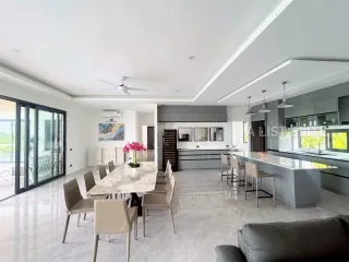 For sale 3 ベッドルーム house in Klaeng, Rayong
