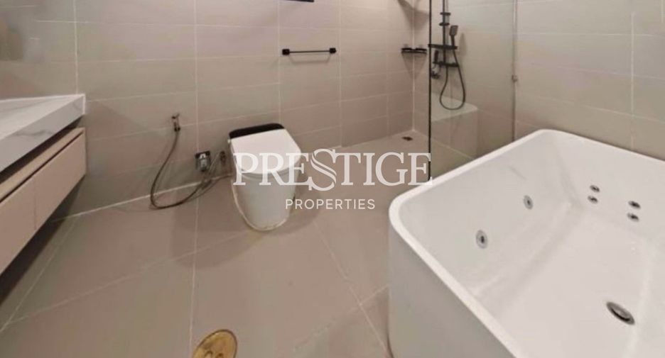 Haus zum Kauf mit 6 Zimmer in Bang Lamung, Chonburi