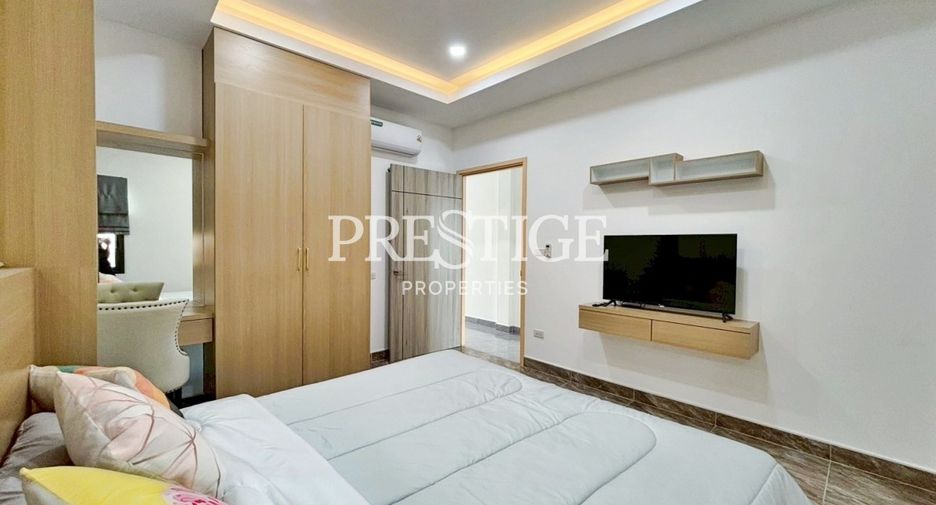 Casa en venta y en alquiler de 5 habitaciones en Bang Lamung, Chonburi