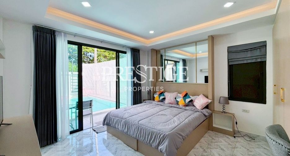 Casa en venta y en alquiler de 5 habitaciones en Bang Lamung, Chonburi
