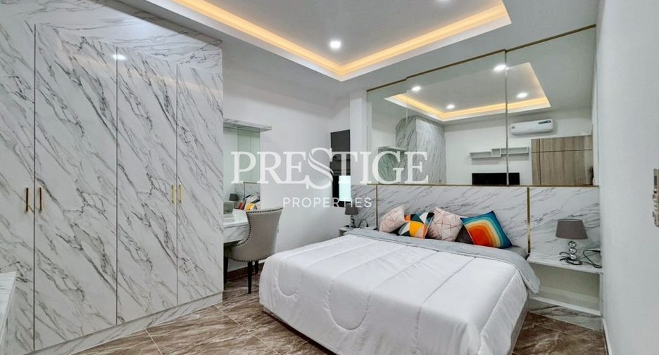 Casa en venta y en alquiler de 5 habitaciones en Bang Lamung, Chonburi