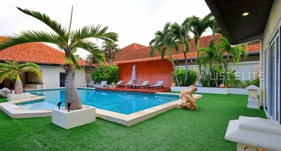 À louer 6 chambres maison à Jomtien, Pattaya