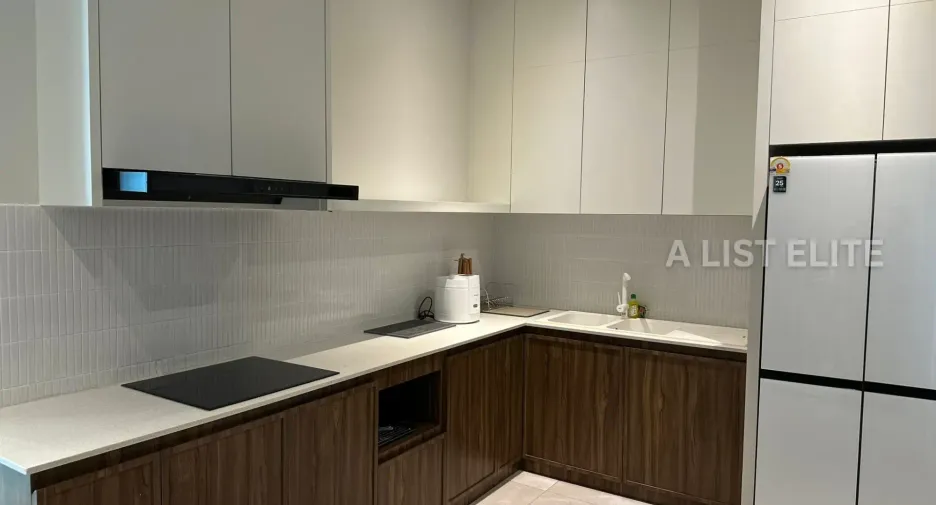 Casa en alquiler de 6 habitaciones en Bang Lamung, Chonburi
