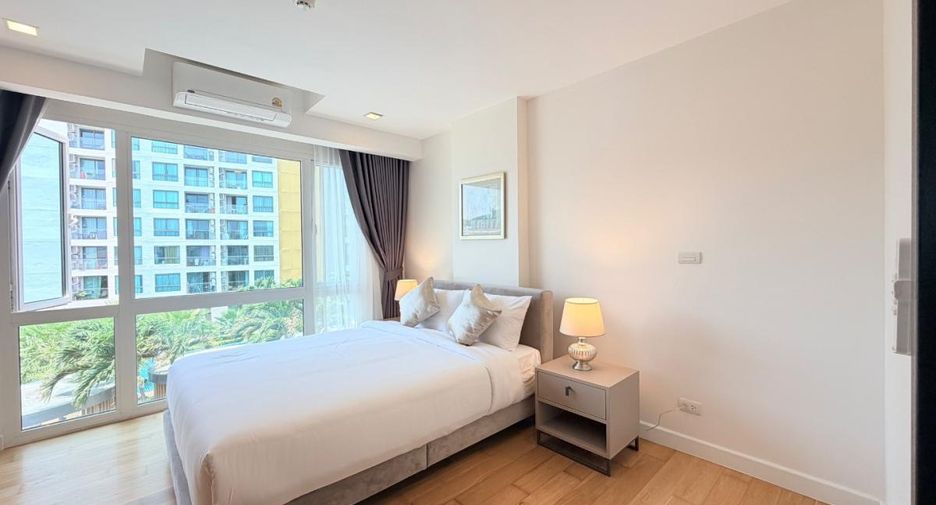 For sale 2 ベッドルーム condo in Bang Lamung, Chonburi