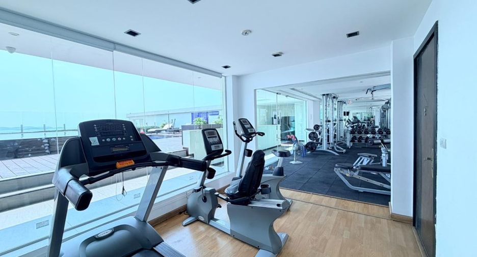 For sale 2 ベッドルーム condo in Bang Lamung, Chonburi