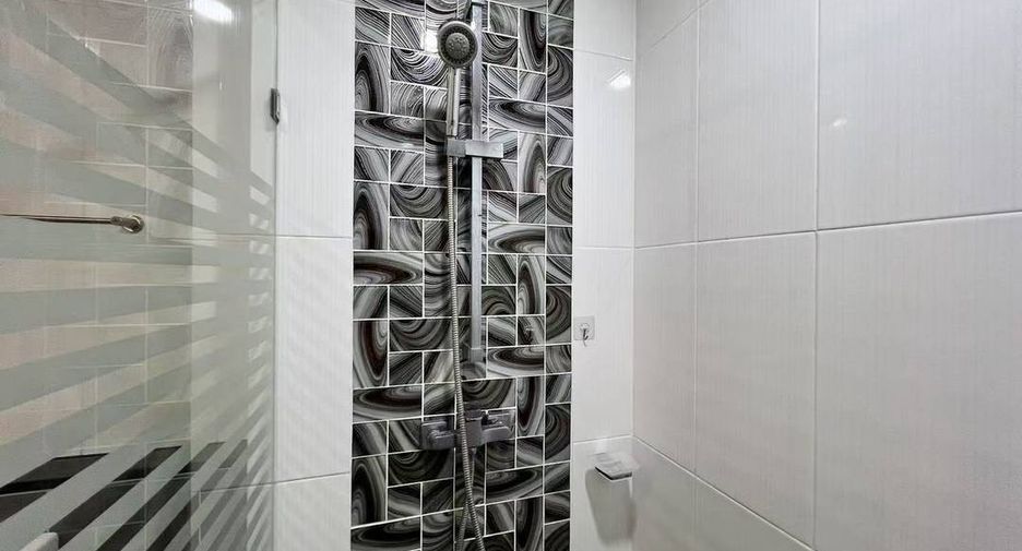 For sale 1 bed condo in Jomtien, Pattaya