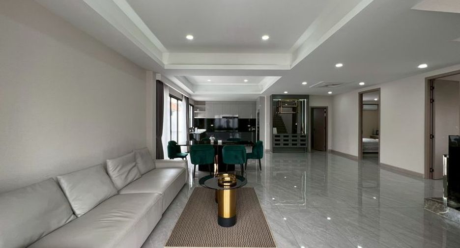 Haus zum Kauf mit 5 Zimmer in Bang Lamung, Chonburi
