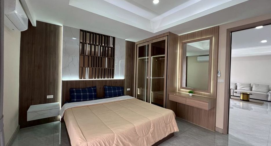 Haus zum Kauf mit 5 Zimmer in Bang Lamung, Chonburi