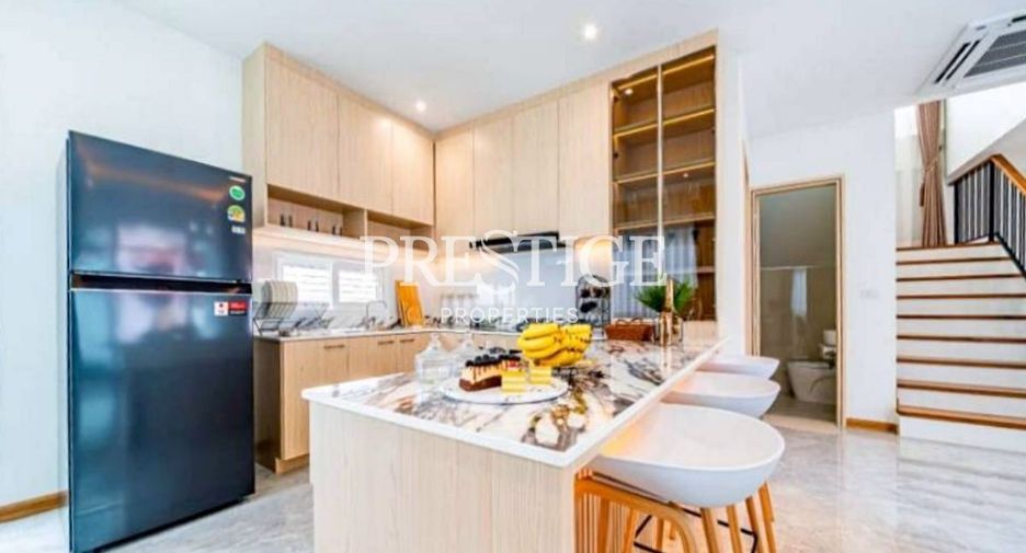 À vendre 4 chambres maison à Bang Lamung, Chonburi