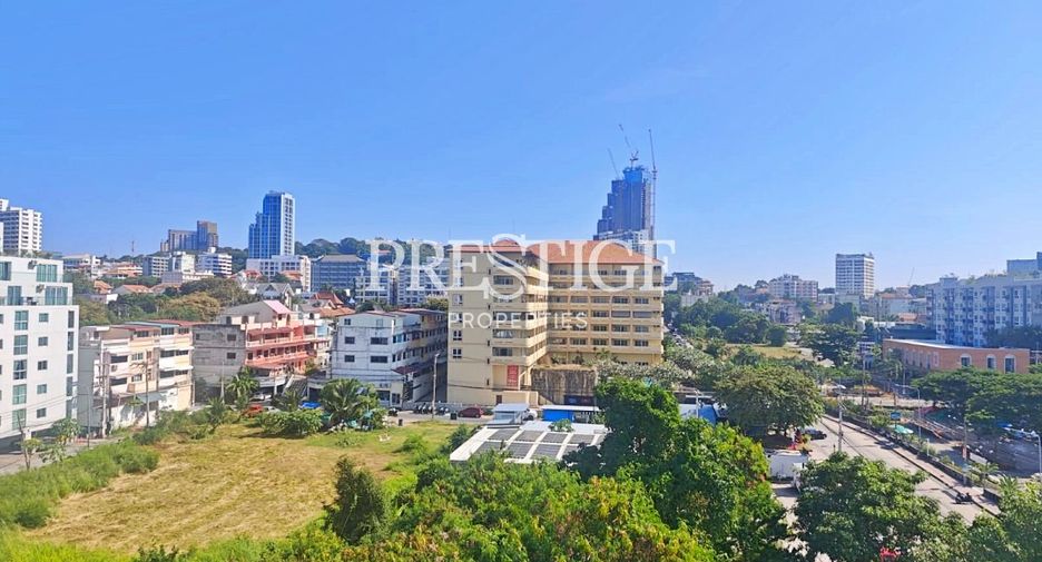 For sale studio condo in Pratumnak, Pattaya