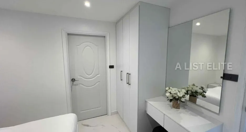 For rent 8 bedrooms house in Bang Lamung, Chonburi