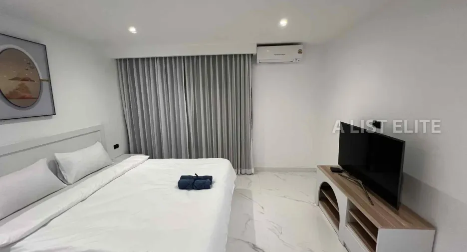 For rent 8 bedrooms house in Bang Lamung, Chonburi