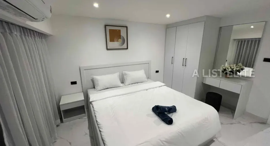 For rent 8 bedrooms house in Bang Lamung, Chonburi